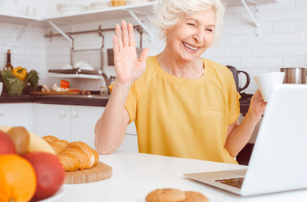 Whether meeting virtually or in person this year, learn tips to help ensure a safe Thanksgiving gathering for seniors during the pandemic.
